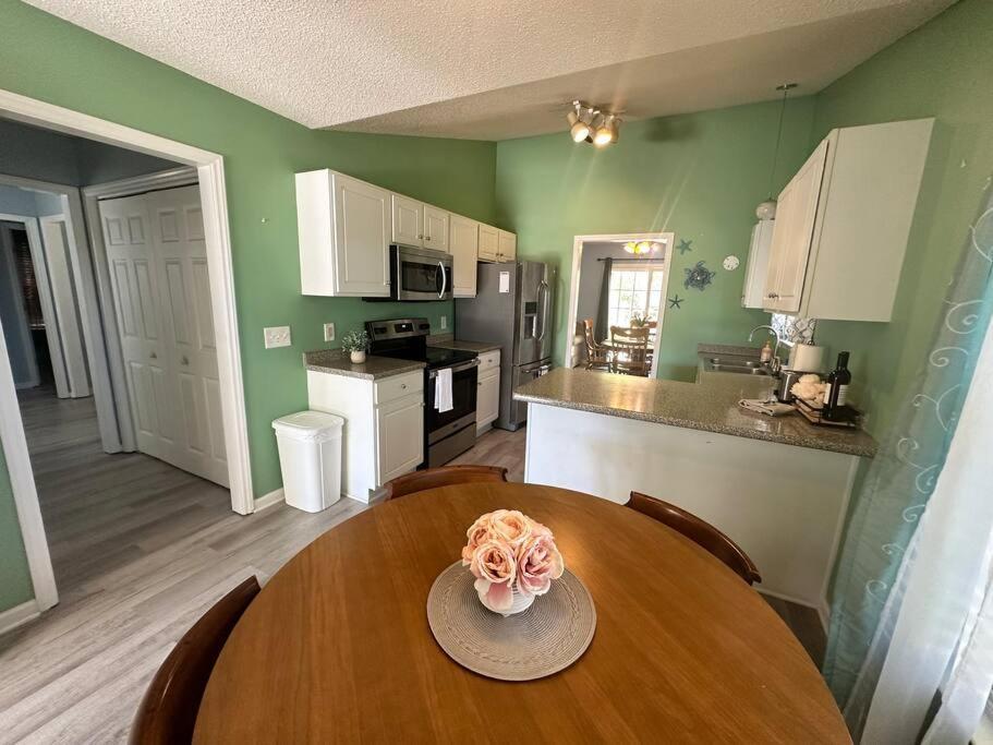 格林维尔Adorable 3Br/2Ba W/ Garage 2Min Walk Ecu Health别墅 外观 照片