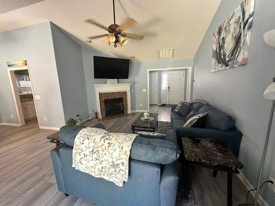 格林维尔Adorable 3Br/2Ba W/ Garage 2Min Walk Ecu Health别墅 外观 照片